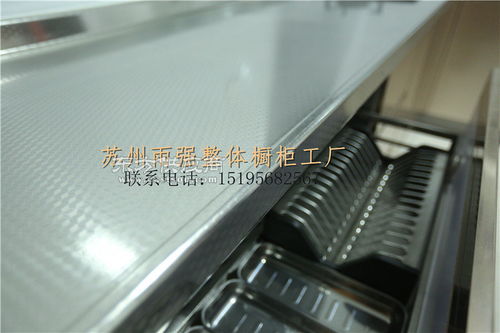 不銹鋼櫥柜優(yōu)勢與選擇指南 雨強不銹鋼制品廠的專業(yè)之道